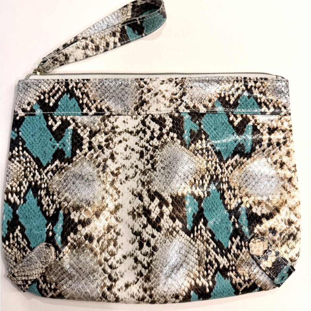 NWOT Elizabeth Arden Snake-Print Large Clutch in Teal, Silver, Black and Cream